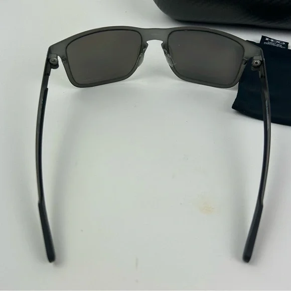 Oakley OO4123 Holbrook Metal Polarized Matte Gunmetal